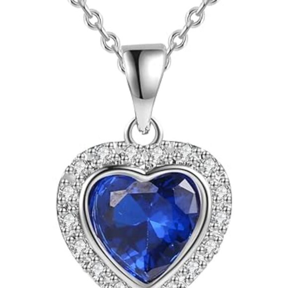 Neiman Marcus 18K Gold Plated Crystal Heart Necklace - Picture 4 of 4